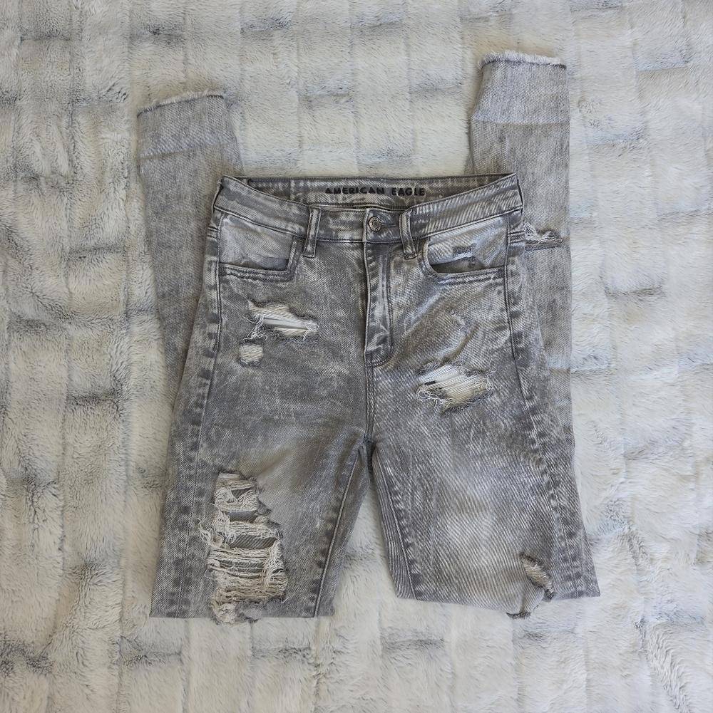 American Eagle Distressed Gray Skinny Jeans